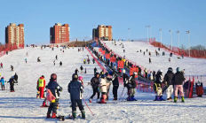 九游:从400到10万——一座滑雪场撬动的城市更新实践